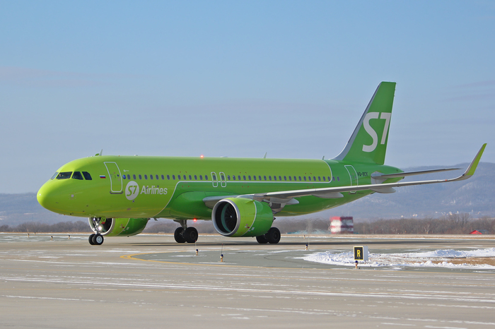 Follow the white rabbit: A320 neo presentation in Vladivostok - My, Aviation, The photo, Vladivostok, Spotting, Longpost