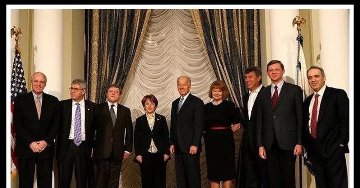 Демотиваторы С Байденом