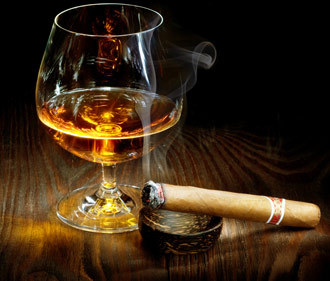 Colored ethyl alcohol. Volumes of counterfeit cognac have increased in Russia - My, Agronews, Cognac, Fake, Russia, Alcohol