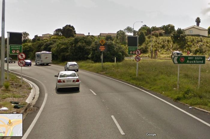 The non-obvious about the cardinal directions or how to drive north in New Zealand - My, New Zealand, Oakland, Road sign, Topographical cretinism, Longpost