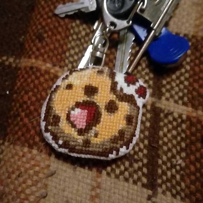 Cross-stitched NomNom emoji from twitch. - My, Embroidery, Twitchtv, Smile, Longpost