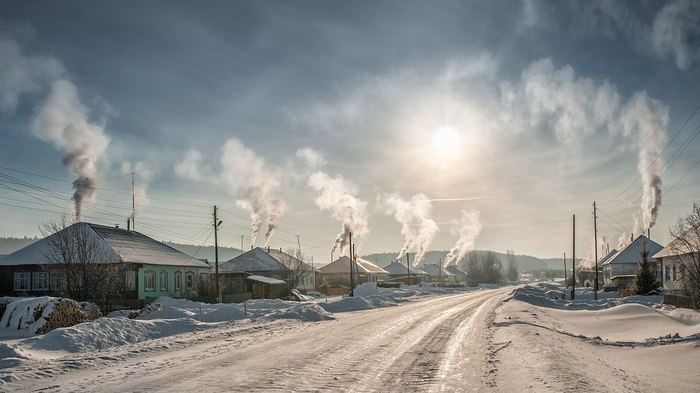 Зимняя улица - Зима, Снег, Деревня, Дым из трубы, Дым