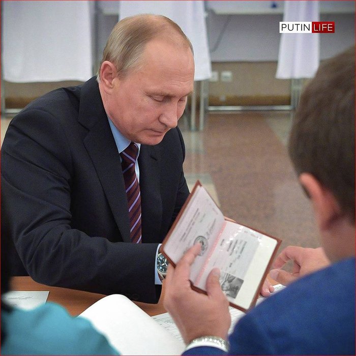 And Putin is so young! - Vladimir Putin, The passport, Humor, Politics