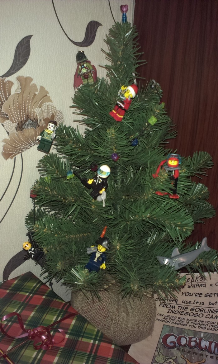 When there are no suitable decorations, but you still want a Christmas tree (4) - Christmas trees, Lego, My, New Year