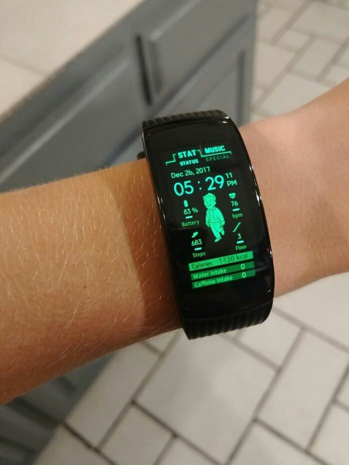 Almost a pip boy - Fitness Bracelet, Clock, Pip-Boy, Fallout