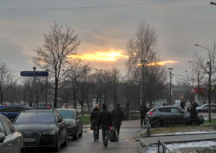 Око Саурона в московском новогоднем небе осматривает свои творения: грязевые болота и преспешников-грязевиков - Моё, Фотография, Небо, Саурон, Око, Погода, Новый Год, 2018