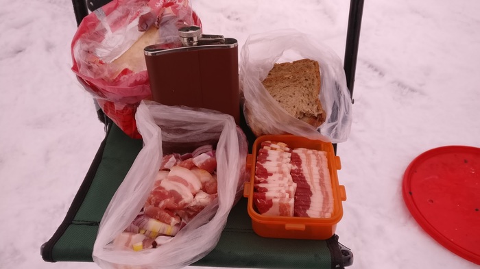 Щука на жерлицы по первому льду Рыбалка, Зимняя рыбалка, Щука, Жерлицы, Жерех, Ловля на жерлицы, Видео, Длиннопост