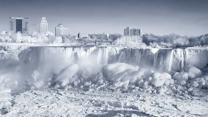 Вследствие аномальных морозов в США замерз Ниагарский водопад США, Мороз, Ниагарский водопад