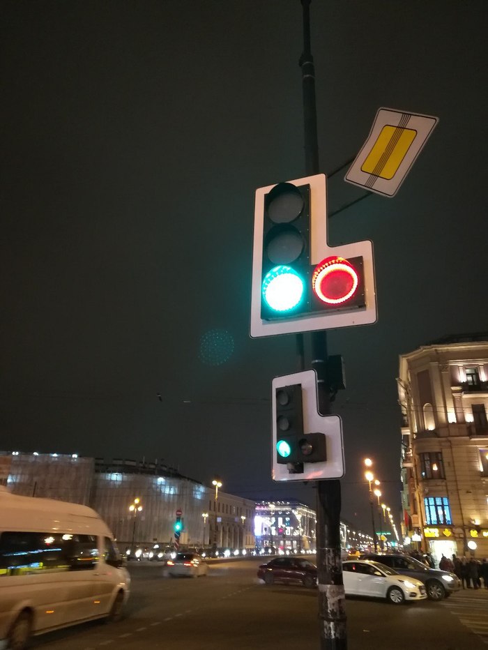 When he came to work - My, Jackals, Saint Petersburg, Merry traffic light, Parents and children, Работа мечты, Traffic lights