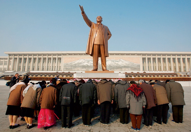 North Korea and local mobile phone - North Korea, Progress, Mobile phones, Communism, Video, Longpost