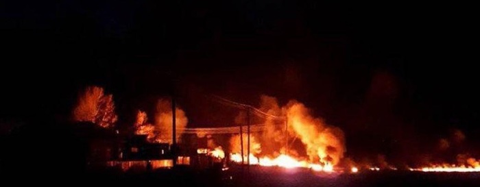 A huge fire on an oil pipeline broken in the Saratov region: residential buildings are burning - Saratov, Fire, Fire, Oil, Incident, Ministry of Emergency Situations