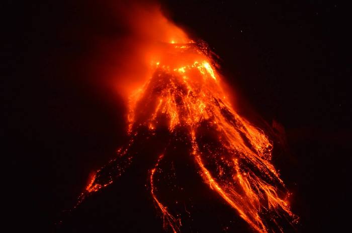 Mayon volcano erupts in the Philippines - Eruption, Philippines, Video, Nature, Longpost, Mayon Volcano