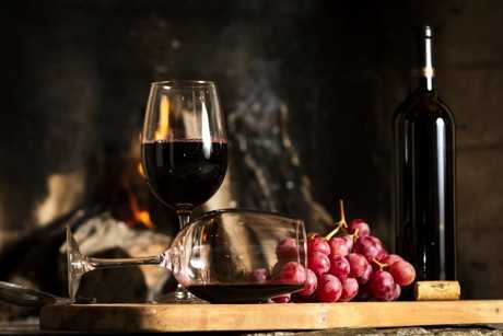 Stronger beverages. The Ministry of Finance proposed to increase the permissible degree of wine - Agronews, Wine, Russia, Government, Government of the Russian Federation, Alcohol, Law