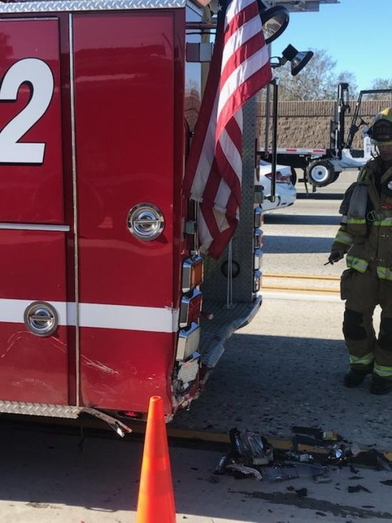 Tesla electric car moving on autopilot crashed into a fire truck - Tesla, Road accident, The photo