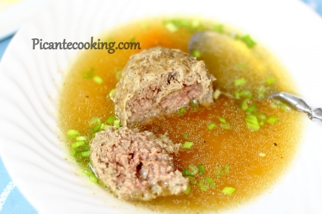 Bavarian soup with liver dumplings (Leberknodelsuppe) - Food, Recipe, Cooking, Germany, Soup, Liver, Dumplings, Culinary round-the-world, Video, Longpost