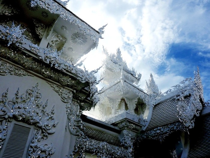 Amazing white temple stucco Wat Rong Khun in Thailand - Temple, Thailand, beauty, Architecture, Design, Unusual, Building, Interesting