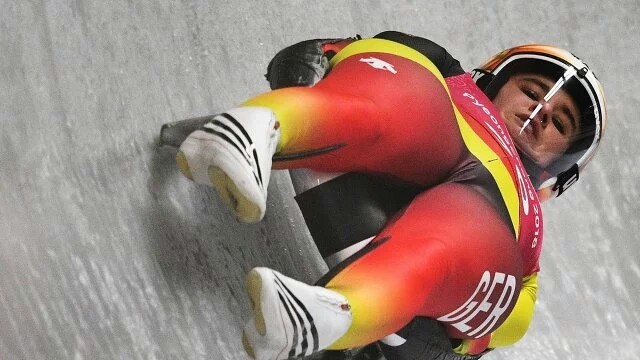 Luge Heisenberger became a three-time Olympic champion - NSFW, Sport, Sports uniform, Girls