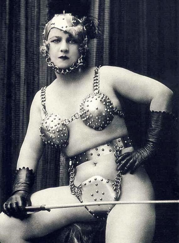 1932 .      .  , , , 1932
