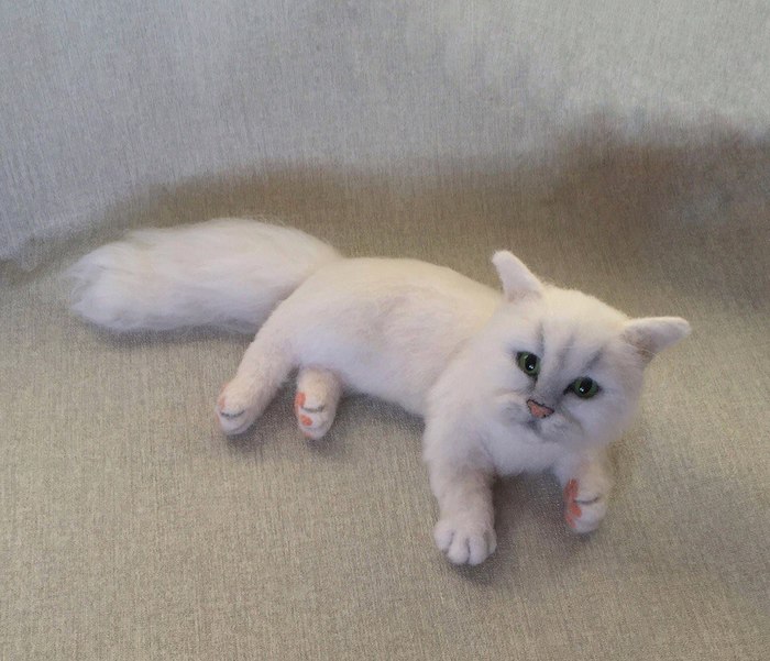 Here is such a cat turned out. I’ve been doing dry felting for a year. It’s very exciting! I hope someone will like it) I haven’t thought of a name yet) - My, cat, Dry felting, White, Catomafia, Needlework without process, Handmade, 