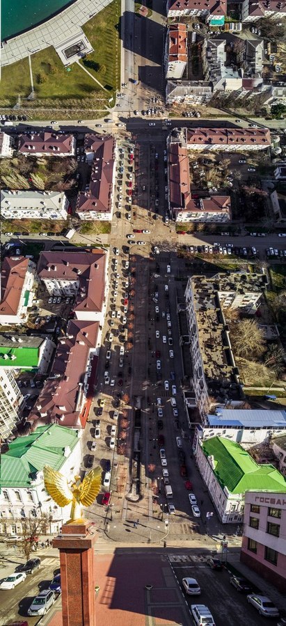 Скрутил одну из улиц города) - Моё, Новороссийск, Начало, Аэросъемка, Искривление пространства, Квадрокоптер