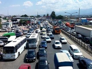 Rush hour in different countries. - Rush hour, Traffic jams, Crowd, Public transport, Longpost