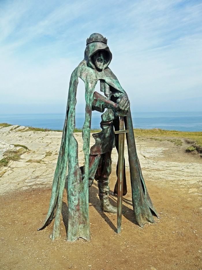 The statue - King Arthur, The statue, Great Britain, Sculpture