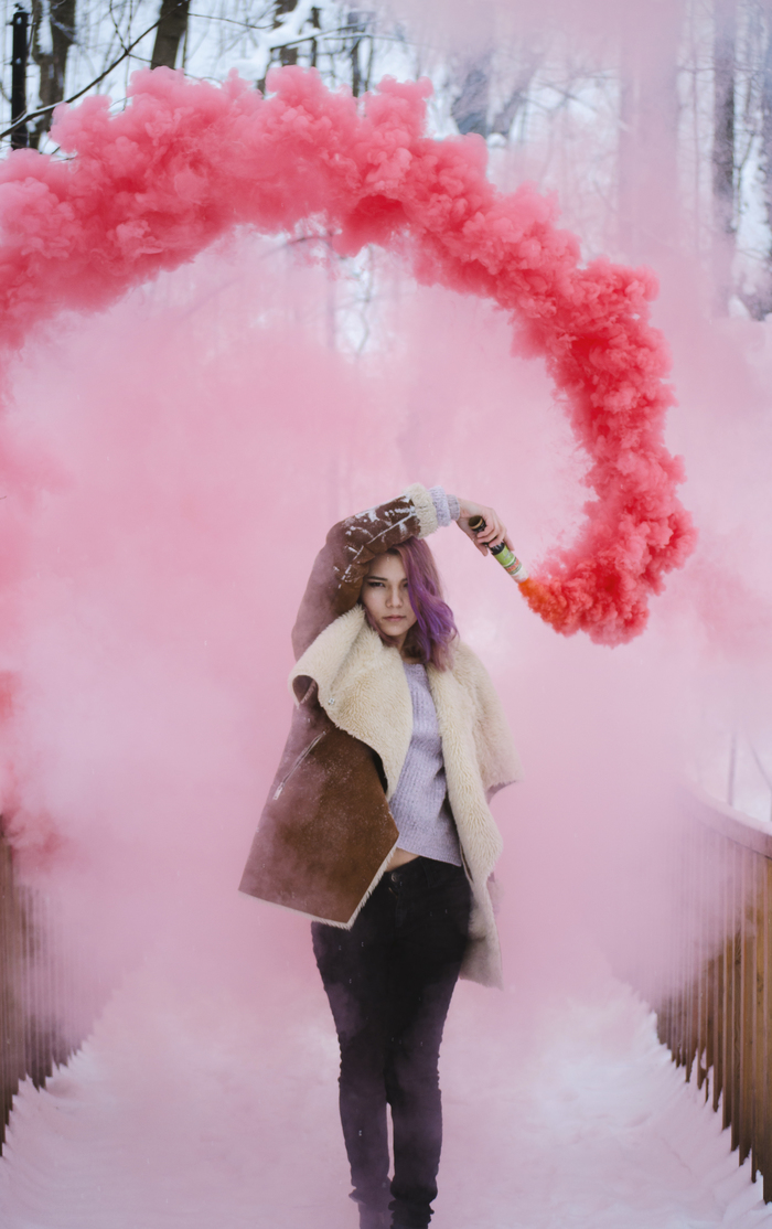 colored smoke - My, Beginning photographer, The photo, Smoke, Forest, Winter, Sparrow Hills, Snow, Hair, Longpost