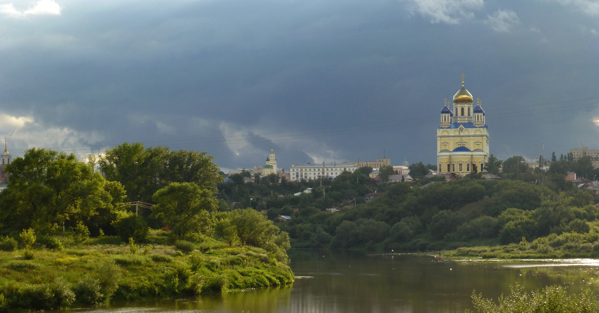 Быстрое место на реке. Река сосна Елец. Река сосна Липецкая область Елец.