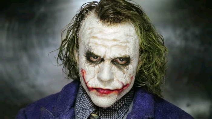 Amazing resemblance! - Figurine, Joker, Heath Ledger, Hot Toys, Figurines