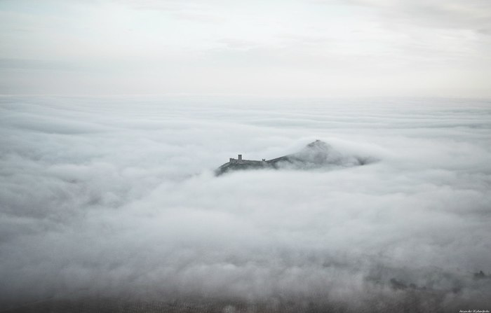 The Genoese Fortress in Sudak is shrouded in mist - My, Genoese Fortress, Crimea, Fog, Overheard, The city of Sudak