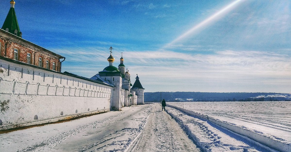 Макарьев монастырь. Макарьевский монастырь Нижегородская. Макарий монастырь Нижегородская область. Макарьевский монастырь зима. Макарьевский монастырь Нижегородская область архитектура.