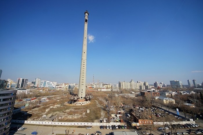 В Екатеринбурге сносят недостроенную телебашню. 24.03.18 в 7:00 по МСК - Екатеринбург, Екатеринбургская телебашня, Снос, Видео