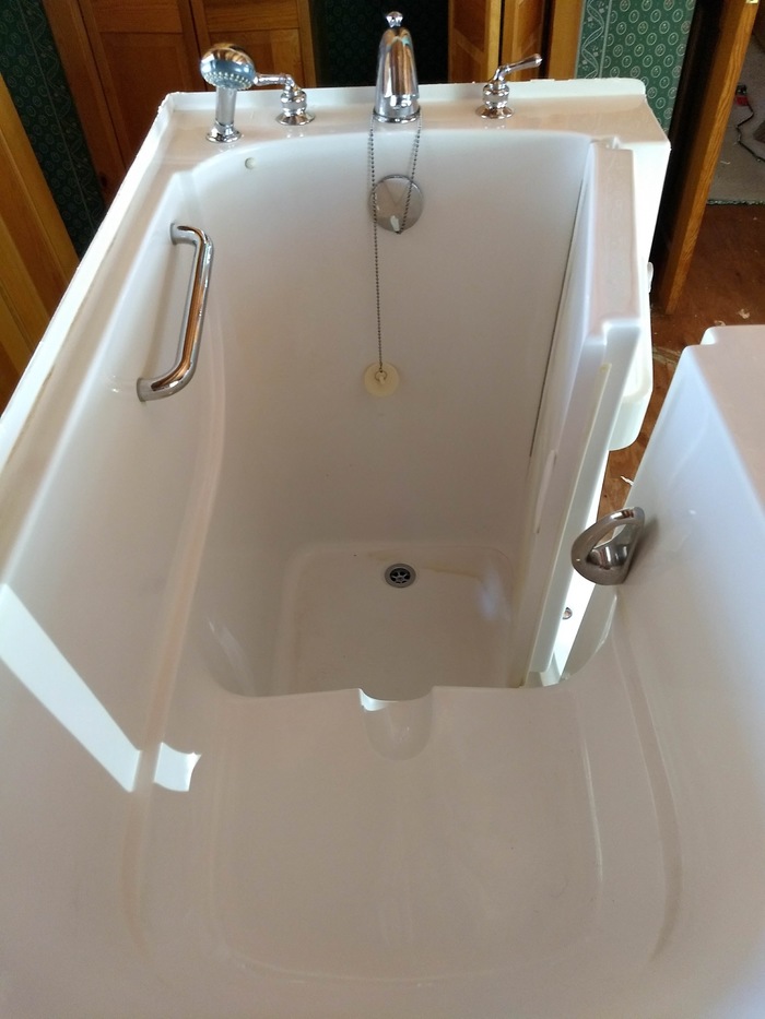 Bathtub with a very ergonomic design - Bath, Reddit, Testicular space, , Images, The photo, Ergonomics