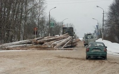 Destination - Destination, Timber carrier, , , Road accident