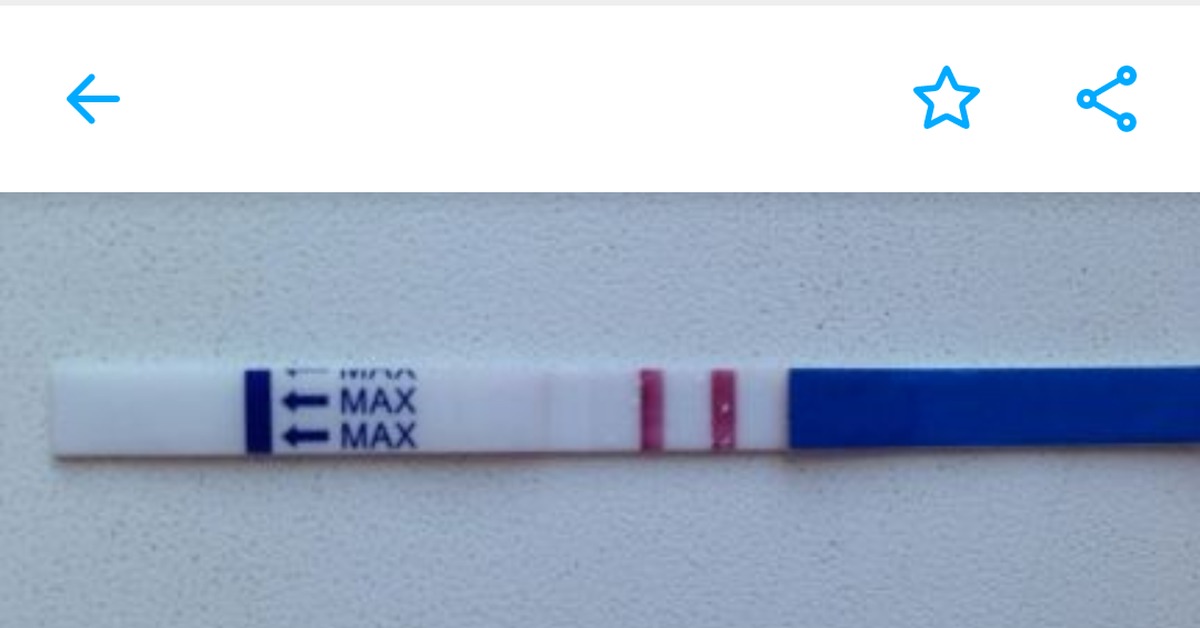 Тест на беременность играть. 2 Полоски на тесте на беременность. Тест с двумя полосками. Положительный тест на беременность. Две полоски на тесте на беременность фото.
