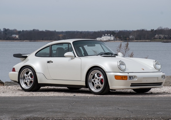 A 24-year-old Porsche in a garage is up for sale. It's almost like new - Porsche, , Sports car, Longpost