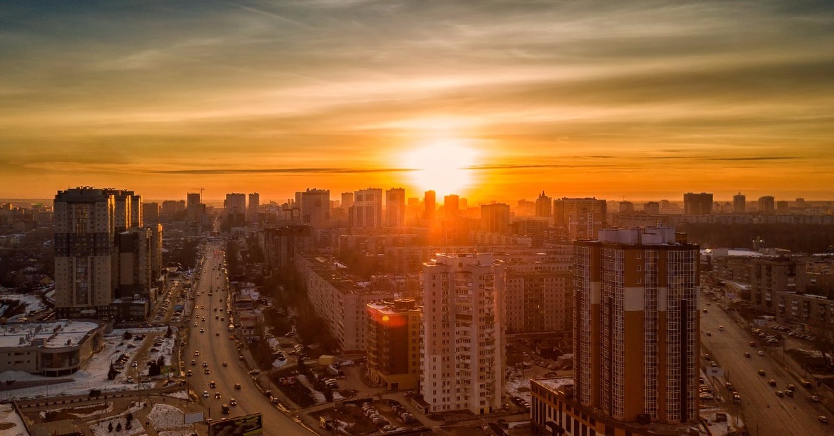 Пока город. Рассвет в Новосибирске. Закат в Новосибирске. Закат Юго Запад. Красивый закат в Новосибирске.