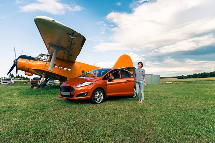 Sky, plane, girl - My, Aerodrome, An-2, Airplane, Auto, Brightness, Orange, Sky