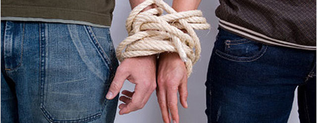 Зависимые отношения. Вход и выход