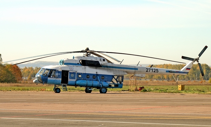 Mi-8 crane - Helicopter, Mi-8, , Aviation, Uniqueness, Interesting, Youtube, The photo, Video, Longpost