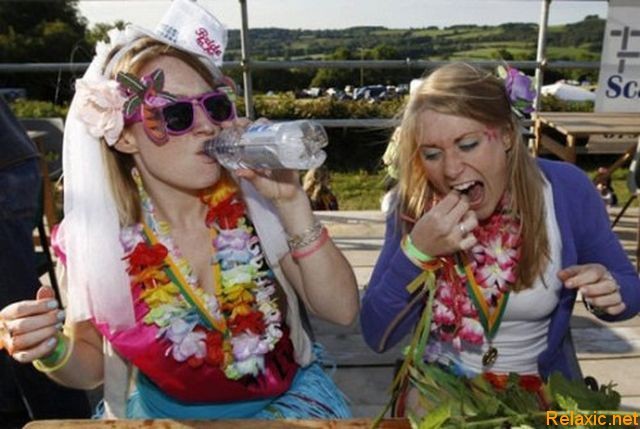 Nettle Eating Championship - Longpost, Oddities, Nettle, Championship, The photo, Freaks