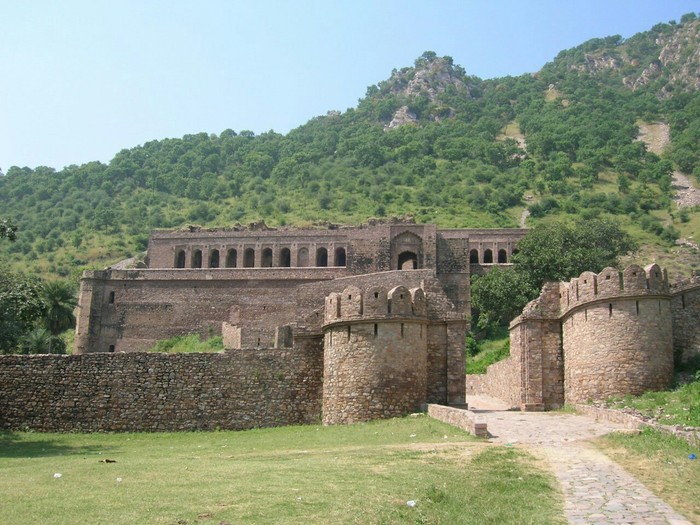 Bhangar is a ghost town in India. - Town, India, Abandoned