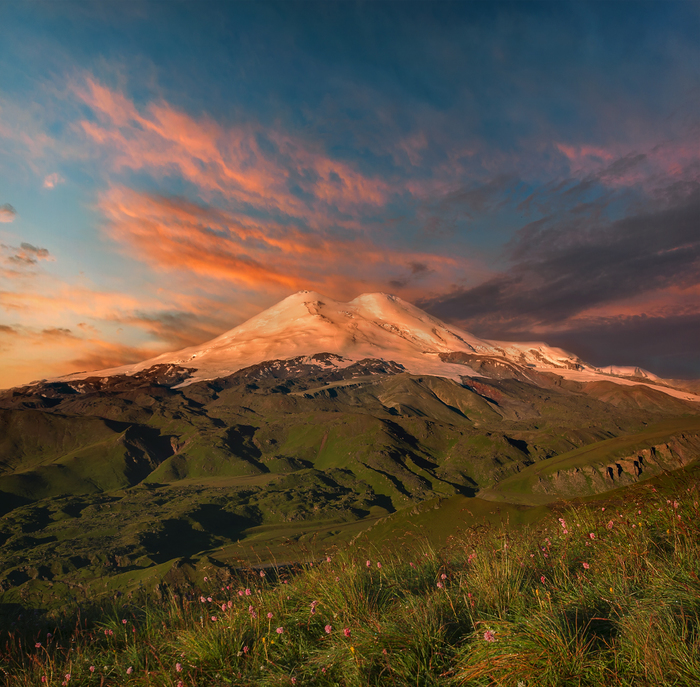 Sunrise over Elbrus - My, Elbrus, dawn, Summer, Elbrus