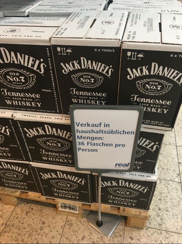 Families love Jackie - Alcohol, Humor, Germany, Jack daniels