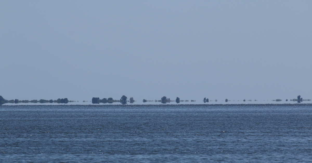 Фата моргана это. Мираж фата-Моргана. Мираж явление фата Моргана. Мираж фотамаргана Мираж. Мессинский пролив фата Моргана.