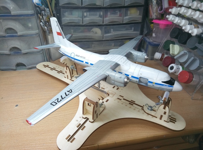 Assembling a plastic model of the An-24 Amodel 1/72 part 2 - My, Models, Airplane, Scale model, AN-24, , Assembly, Amodel, Prefabricated model, Longpost