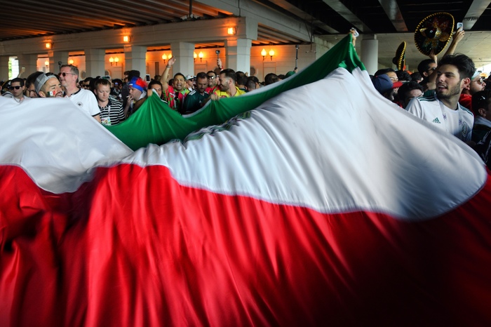 Incredible atmosphere - My, Football, Flag, Mexico