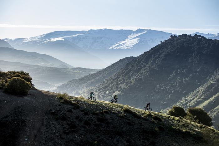 Девушки покоряют трейлы Sierra Nevada - Scott, Sierra, Mtb, Велосипед, Велоспорт, Девушки, Горы, Путешествия, Видео, Длиннопост