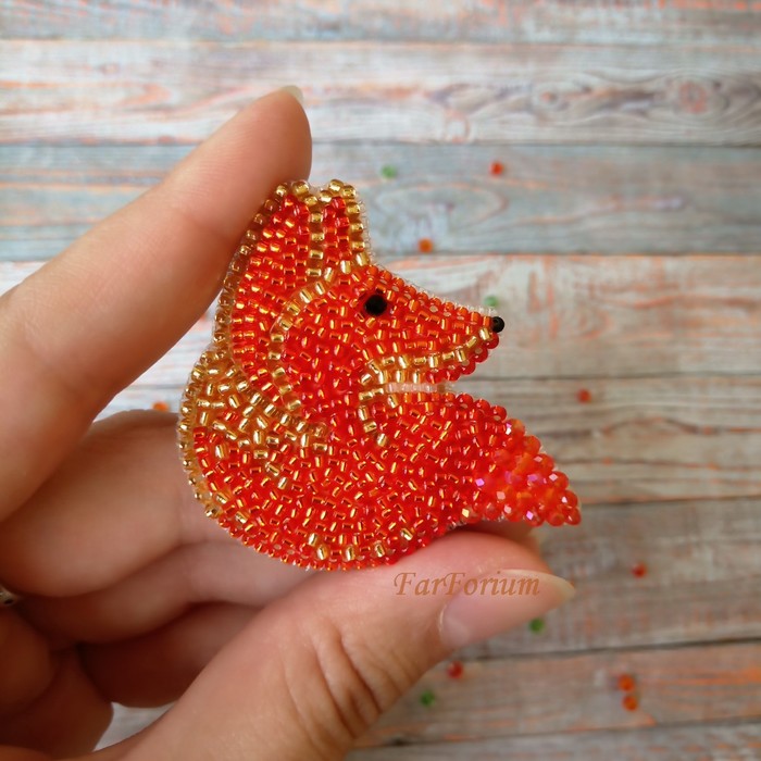 Fox for Minnesota - My, Fox, Brooch, , Beads, Longpost