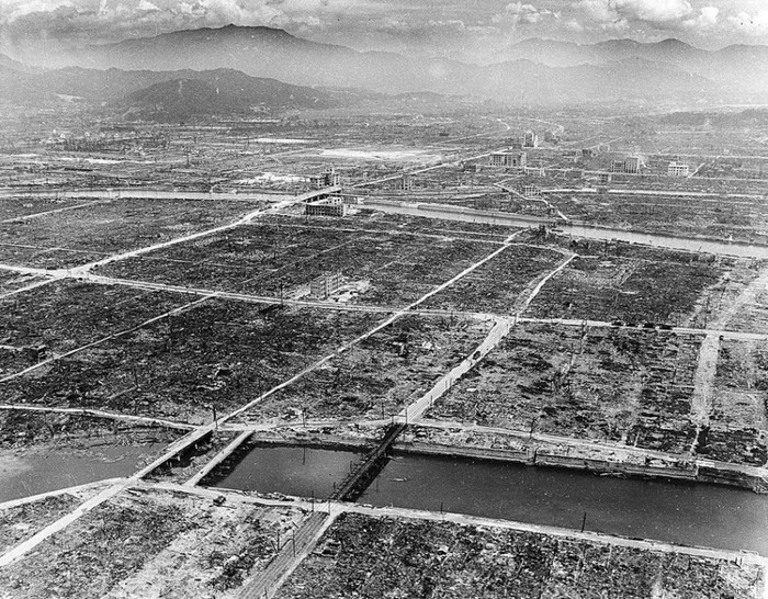 An atomic bomb was dropped on the Japanese city of Hiroshima - Nuclear weapon, Old photo, Bombardment, August, Hiroshima